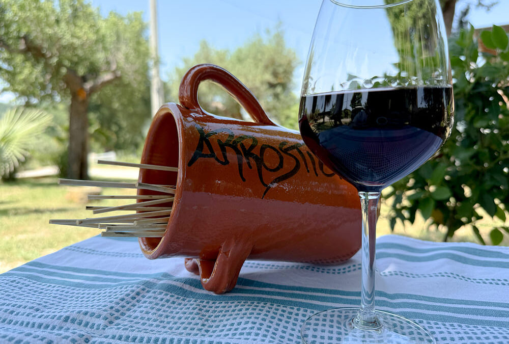 Brocca portarrosticini: tradizione abruzzese o vantaggio nel servizio?